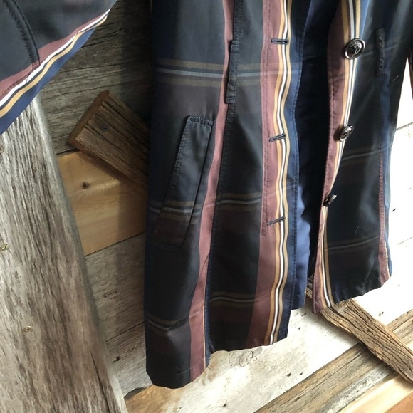 e.land Size Med Navy/Gold Plaid Spring Jacket - Picture 4 of 11